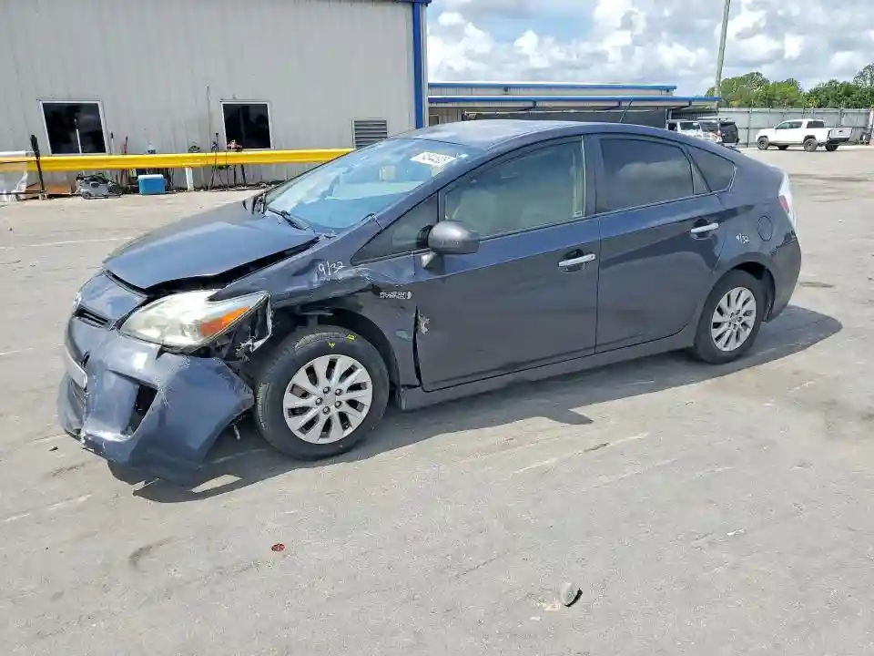 JTDKN3DP1E3055033 2014 TOYOTA PRIUS-0