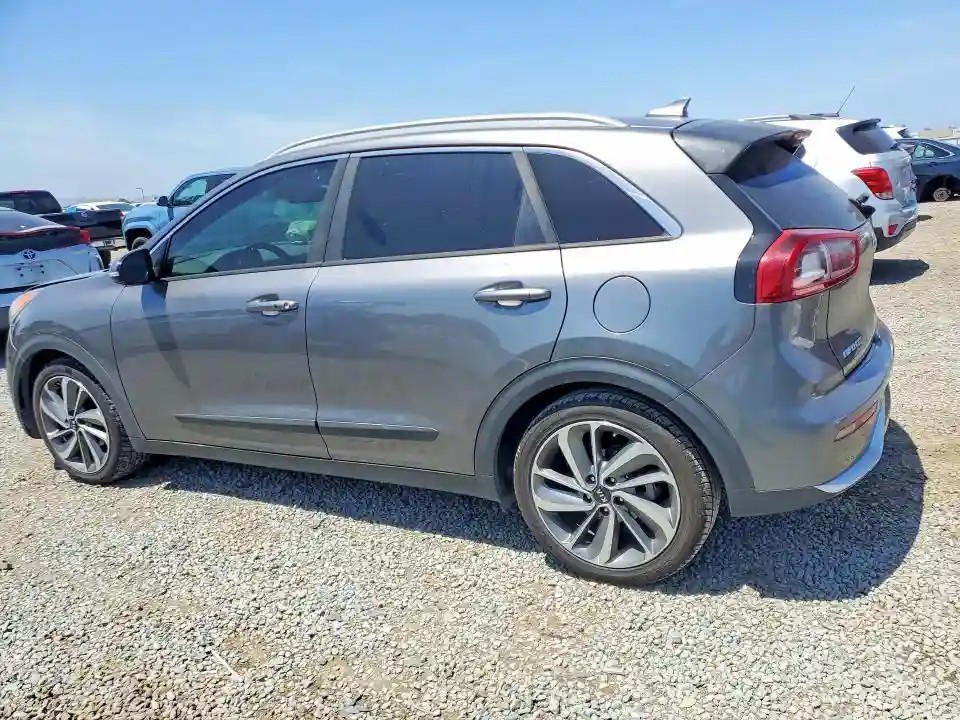 KNDCE3LC8H5075968 2017 KIA NIRO-1