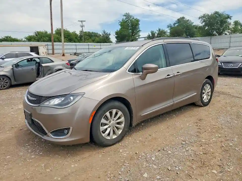 2C4RC1BG5HR683135 2017 CHRYSLER PACIFICA-0