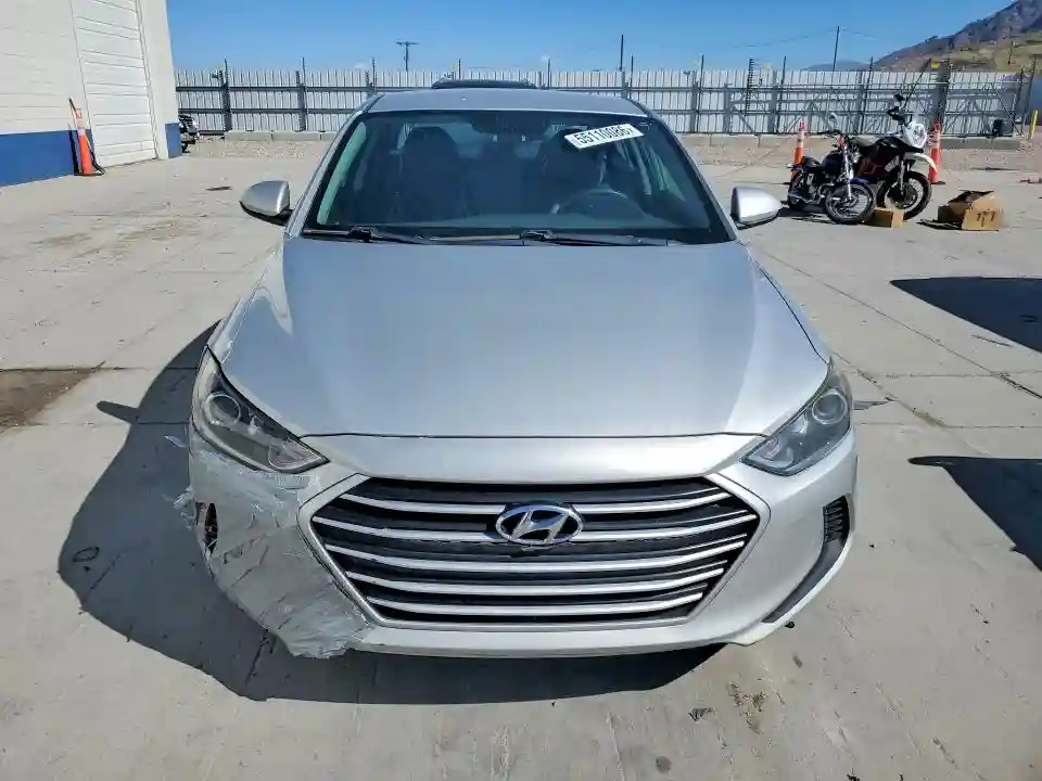 5NPD84LF8JH300181 2018 HYUNDAI ELANTRA-4
