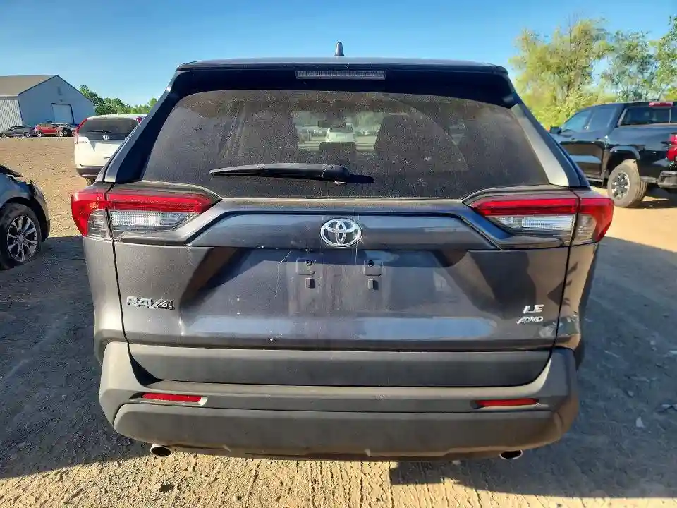 2T3F1RFV0NC276570 2022 TOYOTA RAV4-5