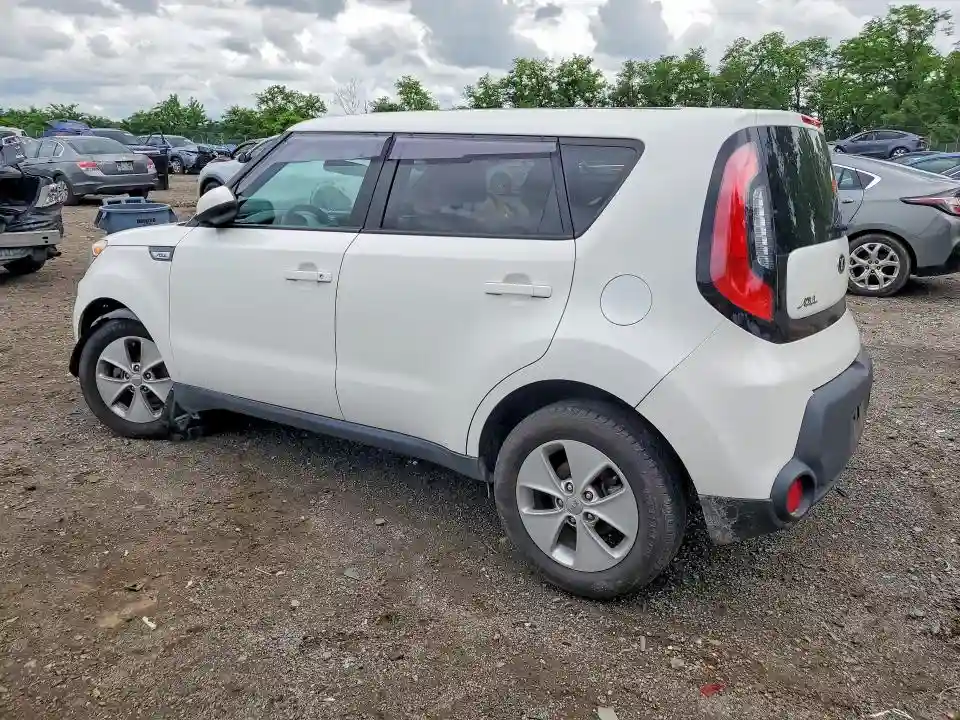 KNDJN2A25G7303990 2016 KIA SOUL BASE-1