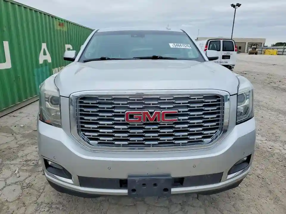 1GKS2CKJ3JR225167 2018 GMC YUKON-4