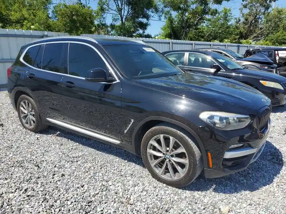 5UXTR7C59KLF34684 2019 BMW X3-3