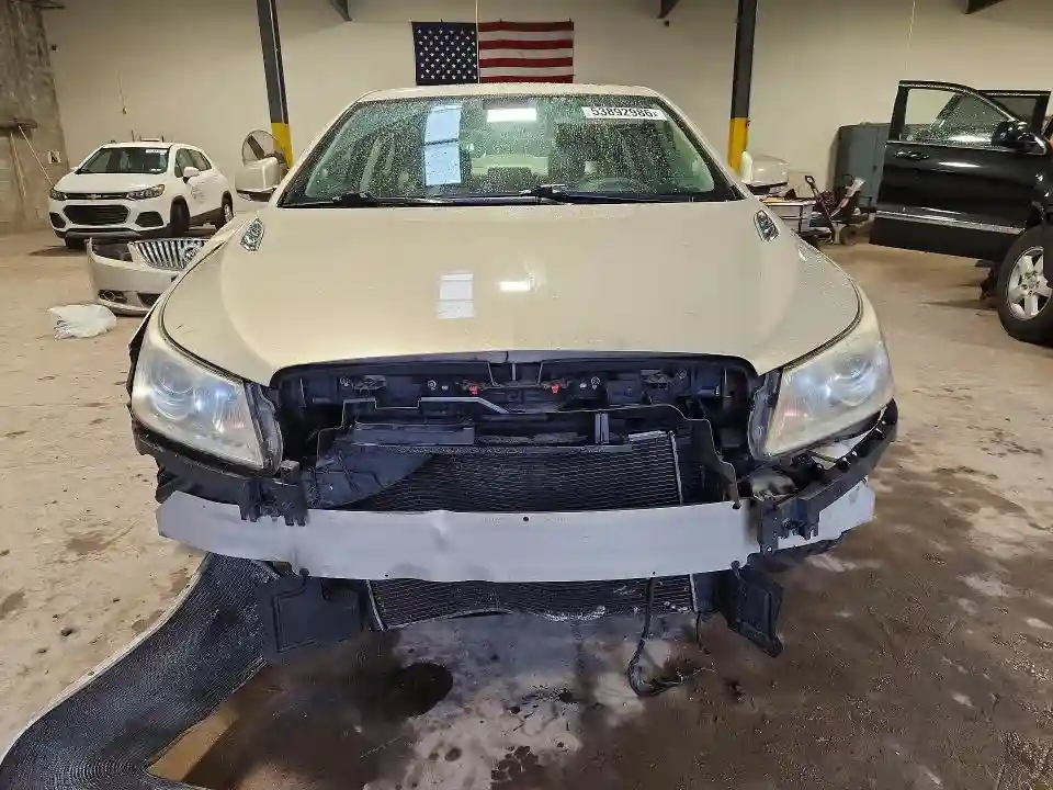 1G4GC5EC8BF168700 2011 BUICK LACROSSE-4