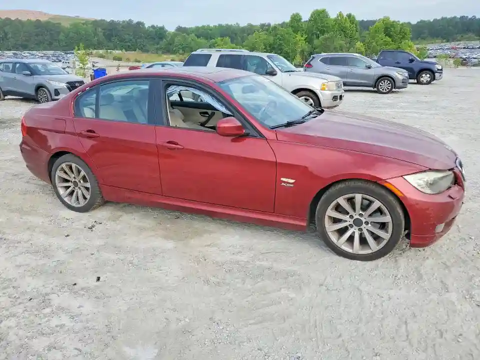 WBAPK7C55BF196149 2011 BMW 3 SERIES-3