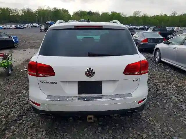 WVGEP9BP6ED013038 2014 VOLKSWAGEN TOUAREG-5