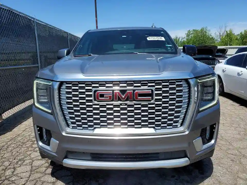 1GKS2DKL1MR303991 2021 GMC YUKON-4