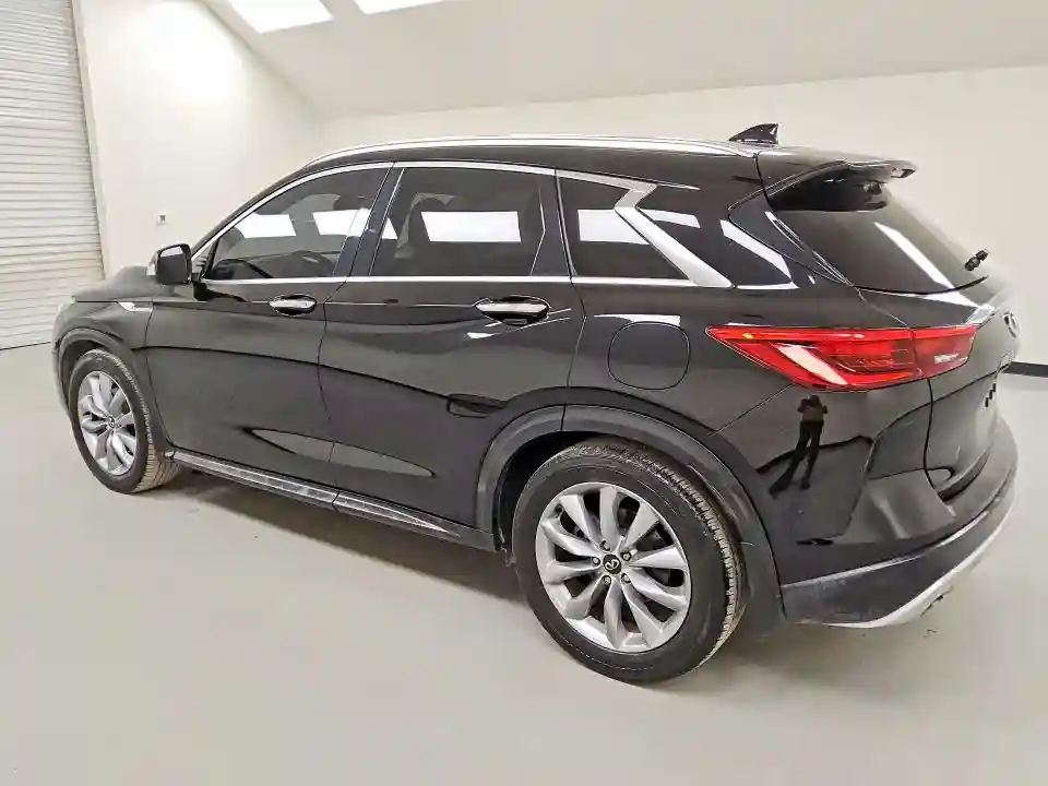 3PCAJ5M10LF106858 2020 INFINITI QX50-1