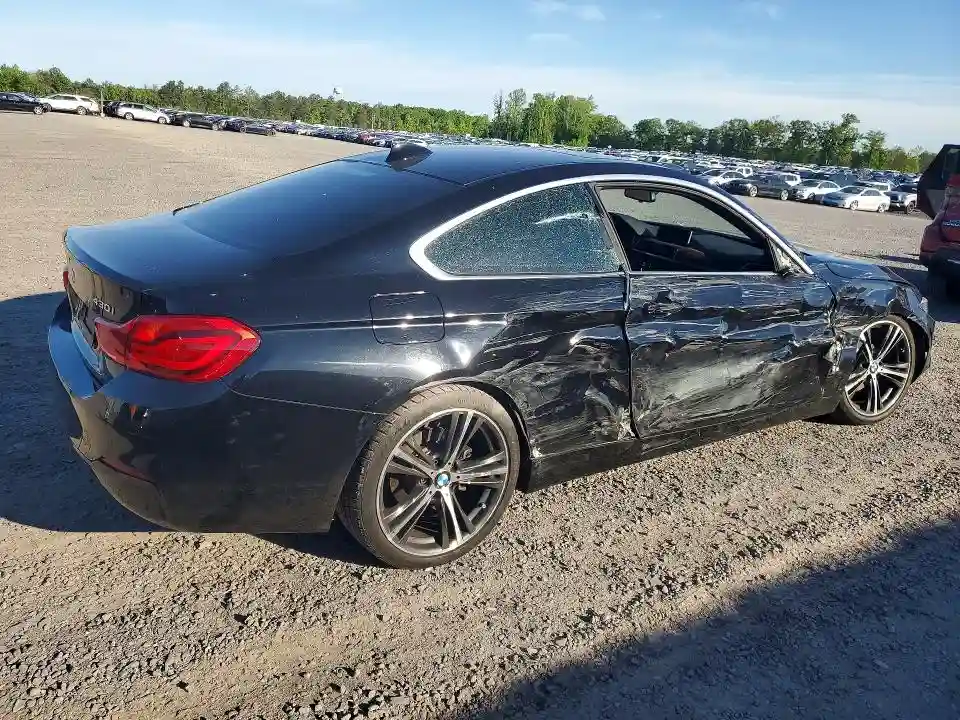 WBA4W3C53JAC97415 2018 BMW 4 SERIES-2