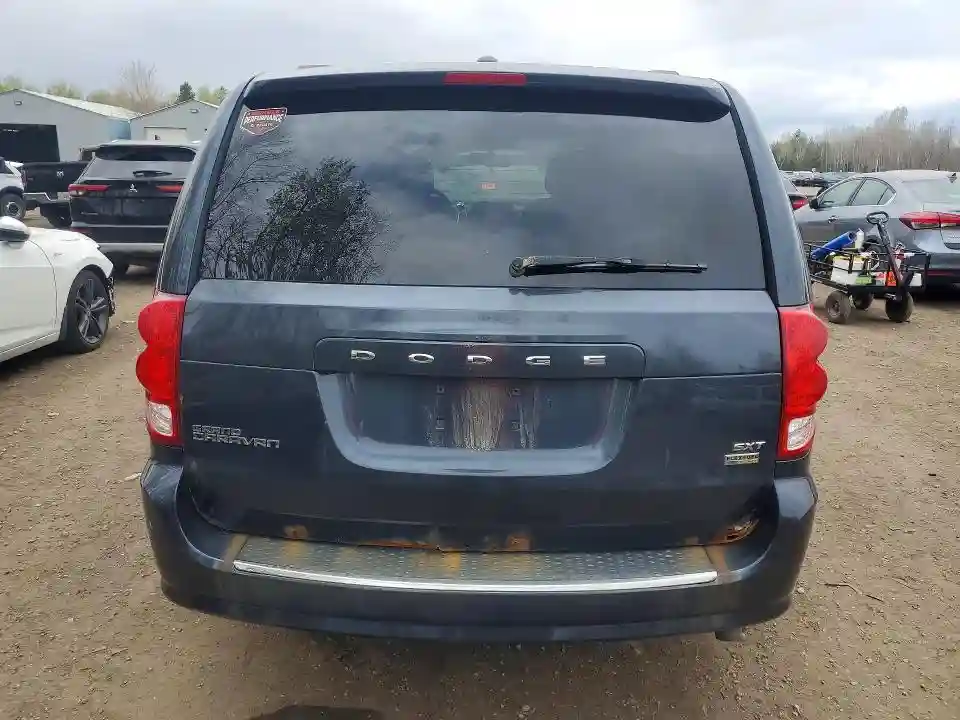 2C4RDGBG3ER416443 2014 DODGE CARAVAN-5