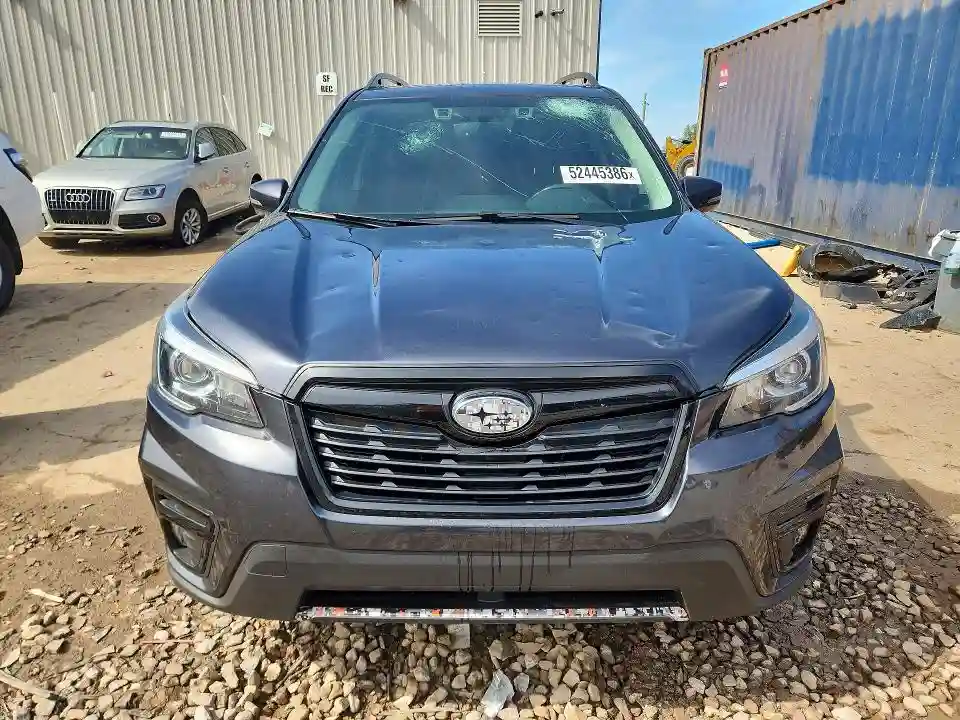 JF2SKAPC6KH475361 2019 SUBARU FORESTER-4