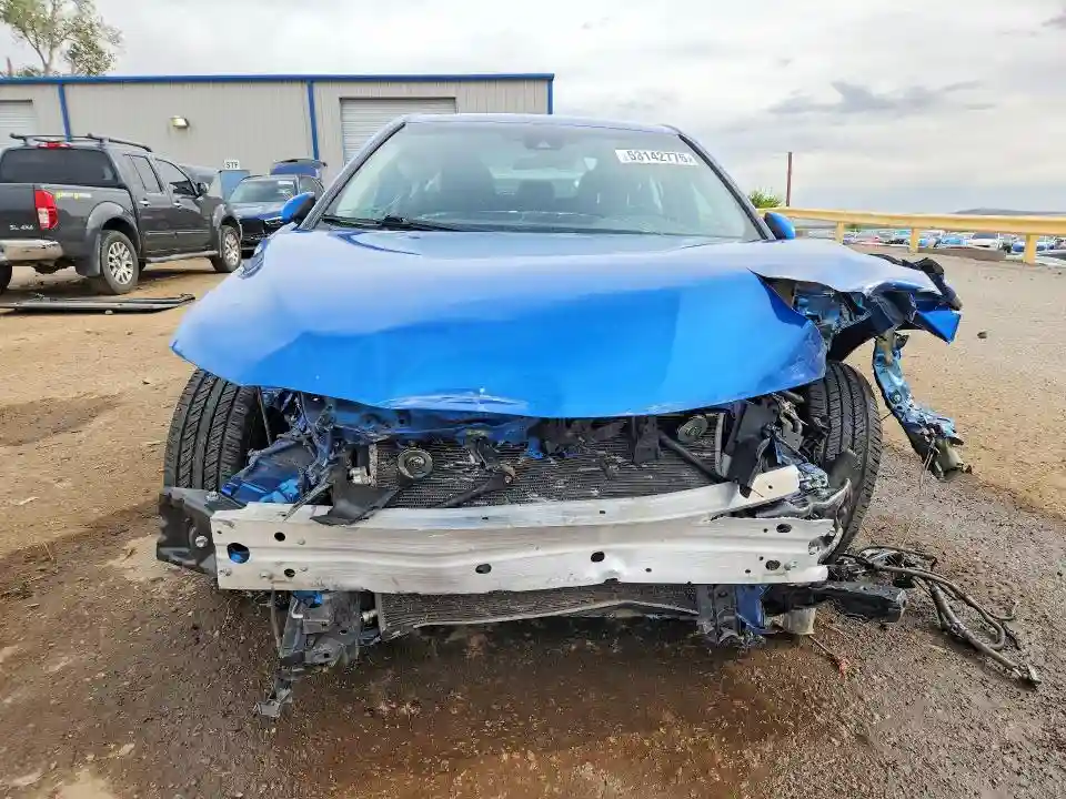 4T1C11AK2LU324298 2020 TOYOTA CAMRY-4