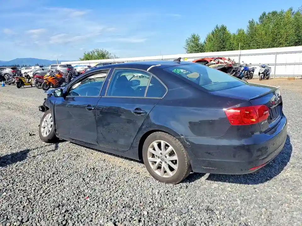 3VWDP7AJ3CM426762 2012 VOLKSWAGEN JETTA-1
