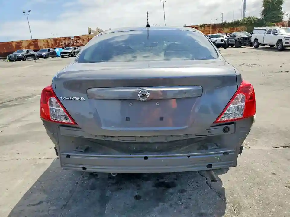 3N1CN7APXHL820249 2017 NISSAN VERSA-5