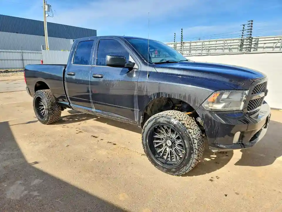 1C6RR7FT6HS806813 2017 RAM 1500-3