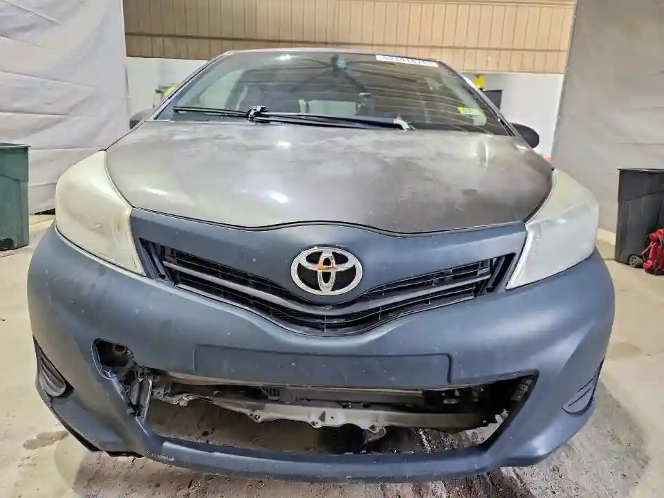 JTDKTUD36CD525671 2012 TOYOTA YARIS-4
