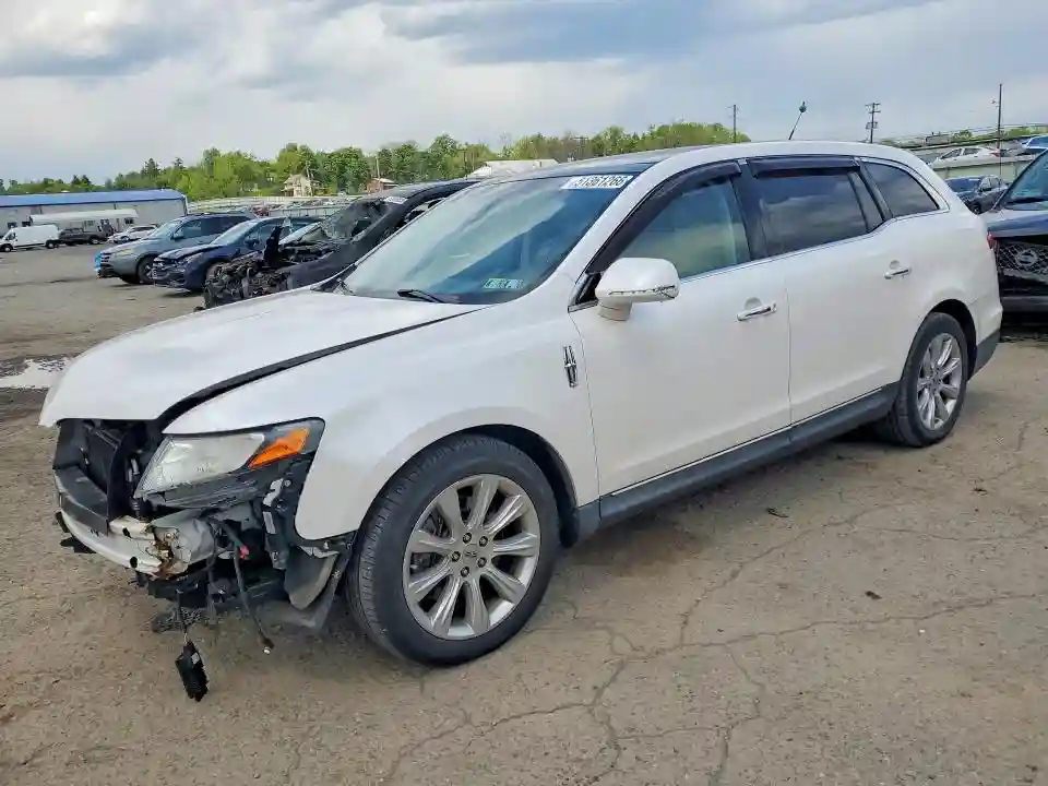 2LMHJ5AT5HBL01153 2017 LINCOLN MKT-0