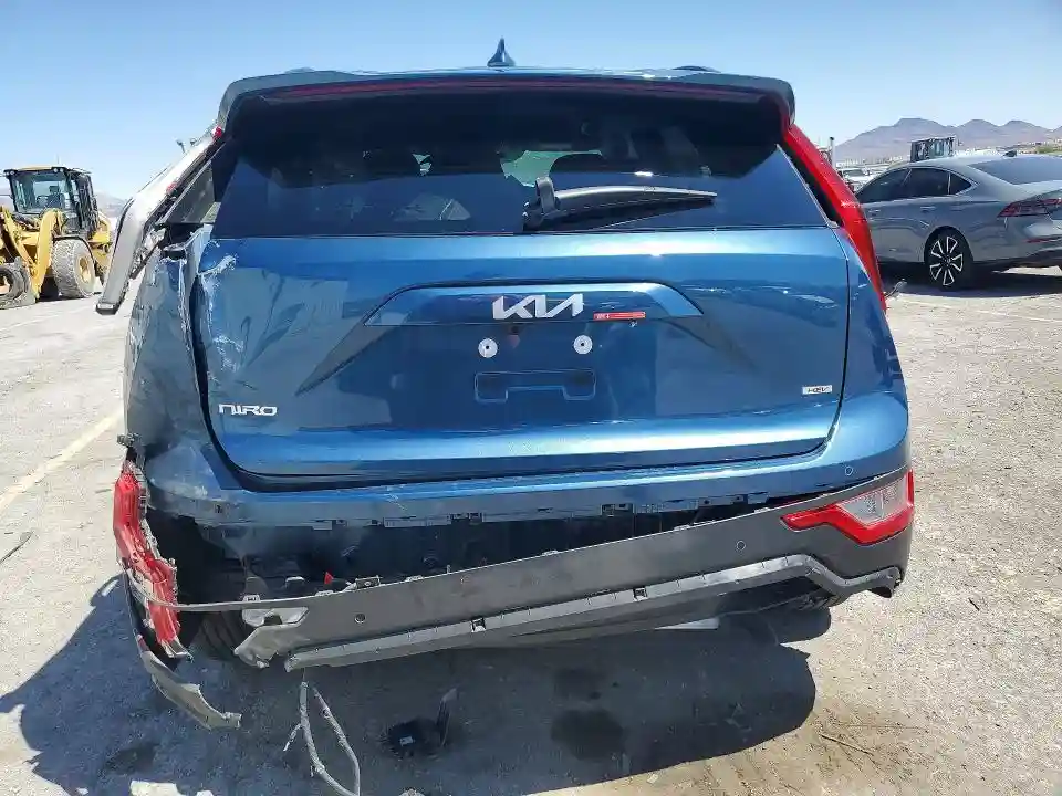 KNDCR3LE0S5306956 2025 KIA NIRO-5