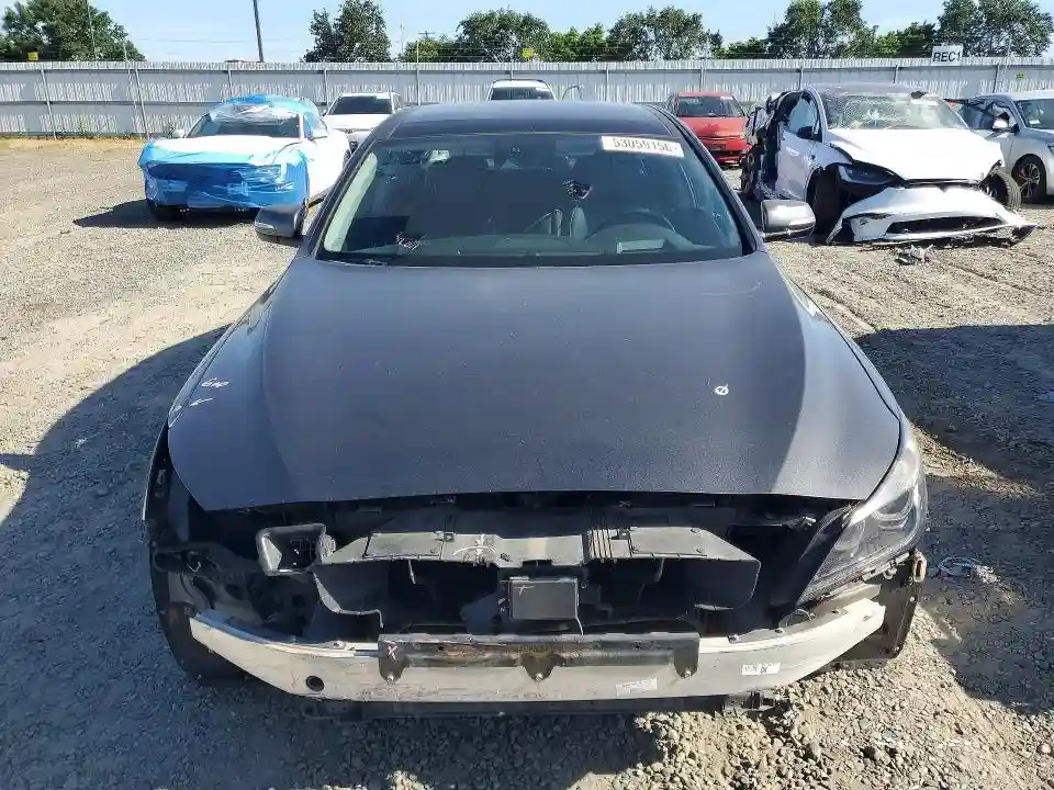 KMHGN4JE3JU232941 2018 GENESIS G80-4