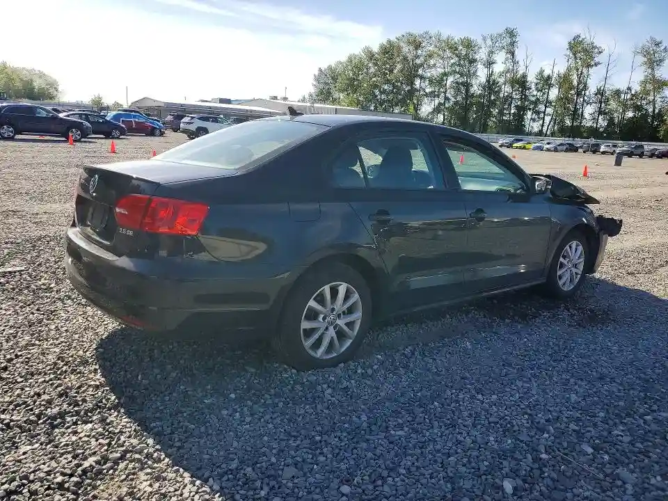 3VWDP7AJ3CM426762 2012 VOLKSWAGEN JETTA-2