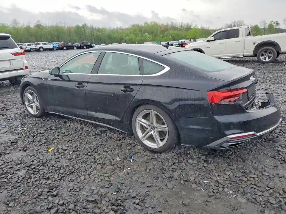 WAUDACF52MA039379 2021 AUDI A5-1
