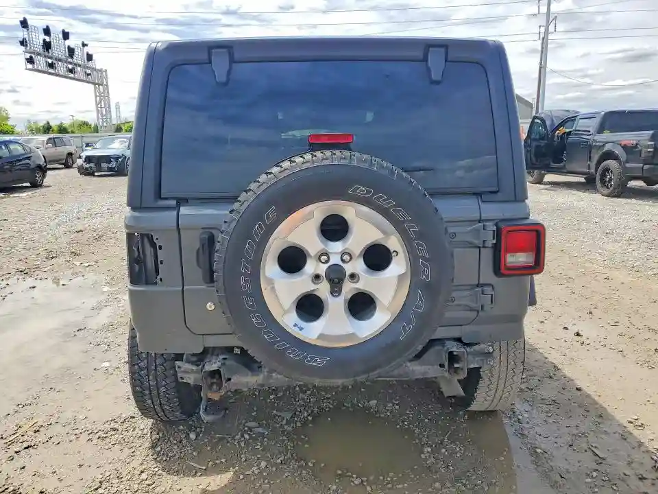 1C4HJXDG3KW660470 2019 JEEP WRANGLER-5