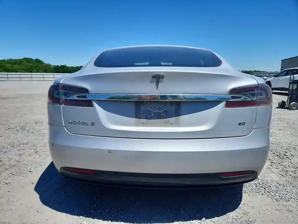 5YJSA1E15GF175224 2016 TESLA MODEL S-5