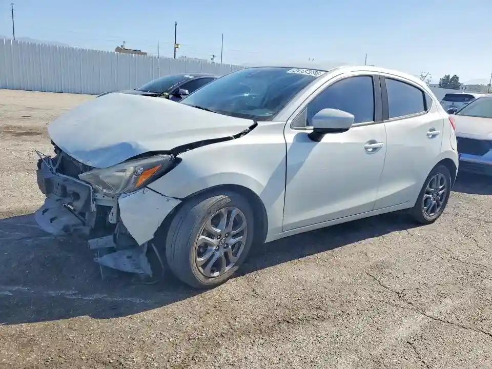 3MYDLBJV0LY701924 2020 TOYOTA YARIS-0