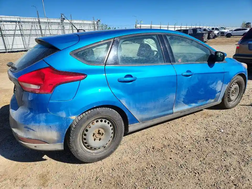 1FADP3K2XHL220467 2017 FORD FOCUS-2