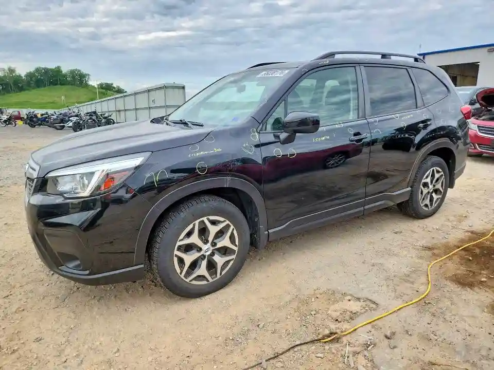 JF2SKAEC4KH470680 2019 SUBARU FORESTER-0