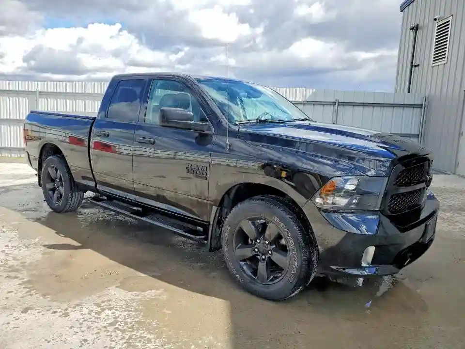 1C6RR7FG8PS590576 2023 RAM 1500-3