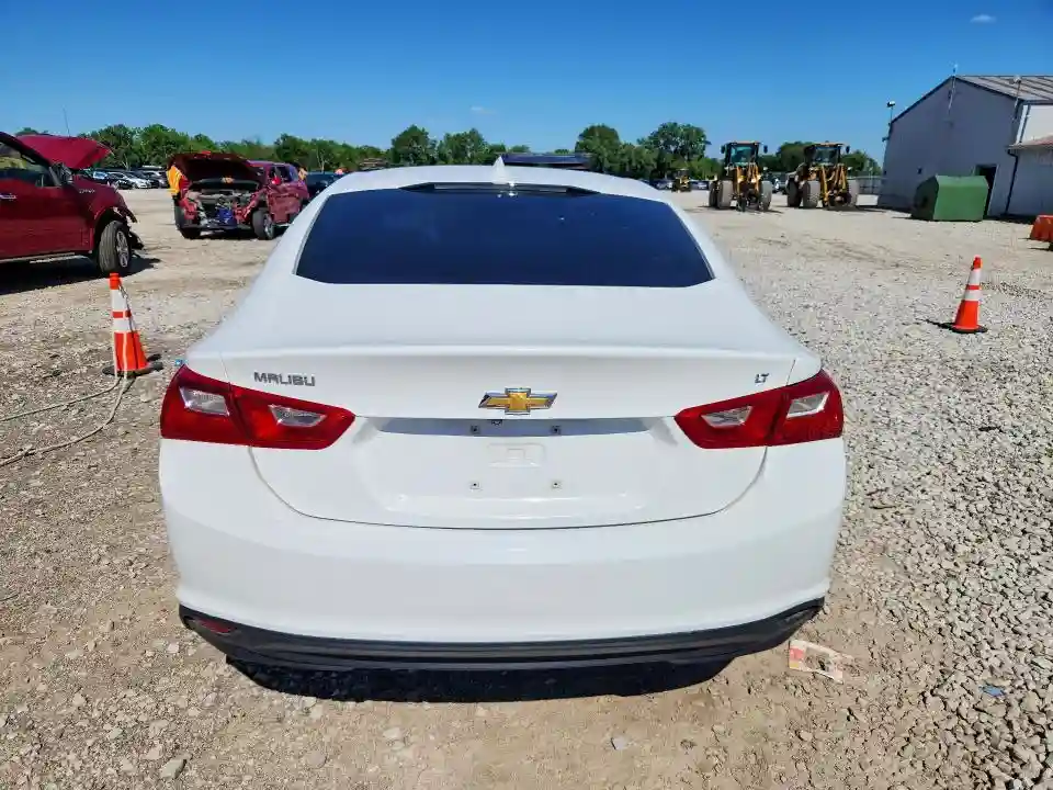 1G1ZD5ST7JF147956 2018 CHEVROLET MALIBU-5