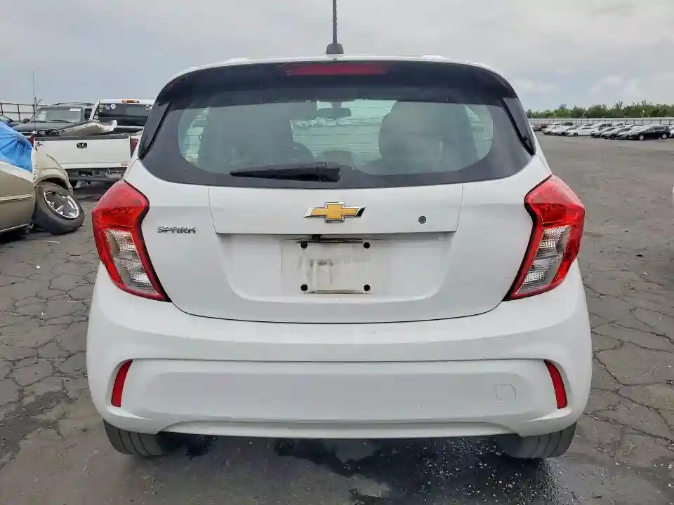 KL8CB6SA2MC733695 2021 CHEVROLET SPARK-5