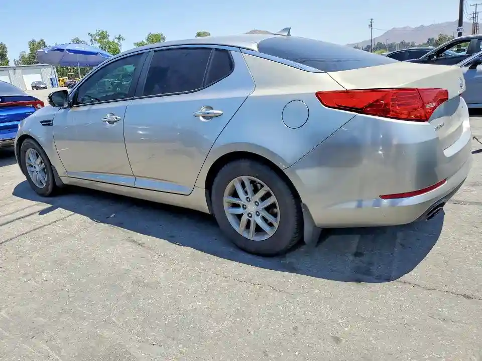 KNAGM4A74D5364773 2013 KIA OPTIMA-1