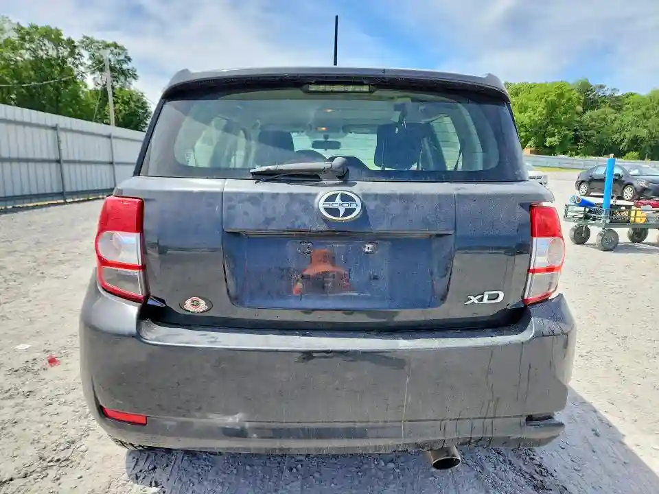 JTKKUPB42D1030857 2013 SCION XD-5