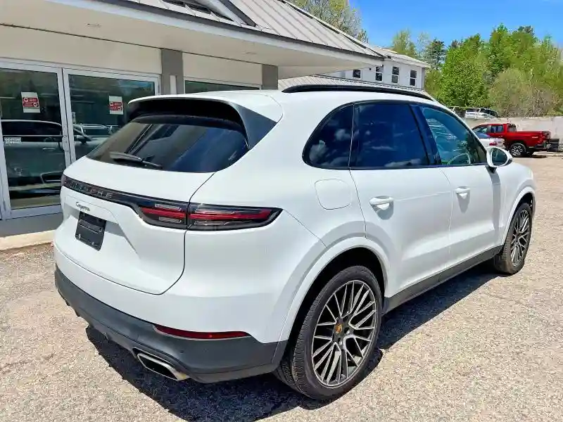WP1AA2AY2KDA00870 2019 PORSCHE CAYENNE-3