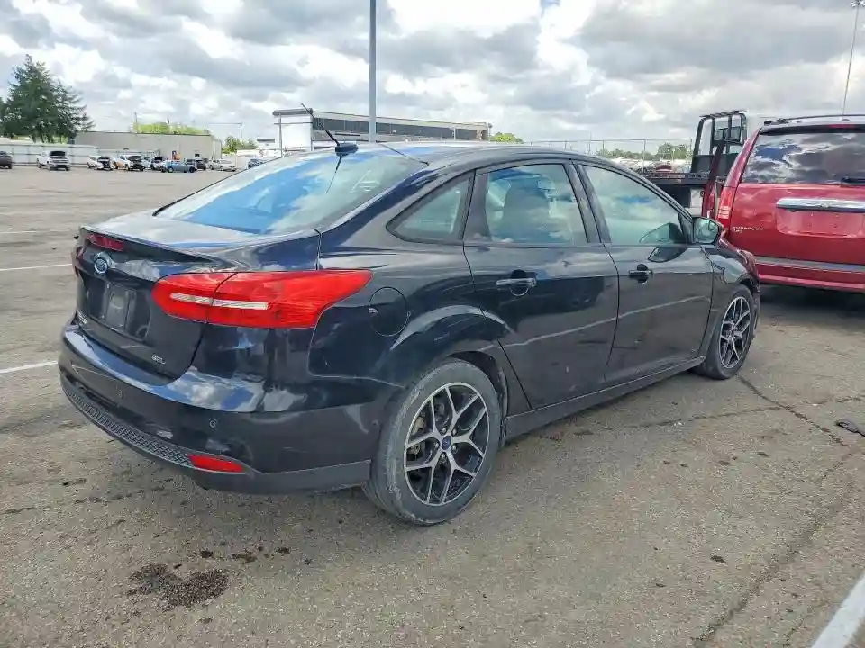 1FADP3H28HL248274 2017 FORD FOCUS-2