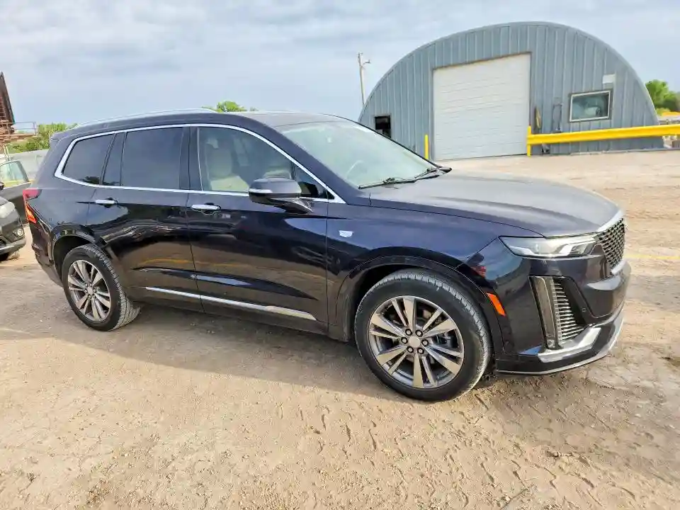 1GYKPDRS8MZ193395 2021 CADILLAC XT6-3