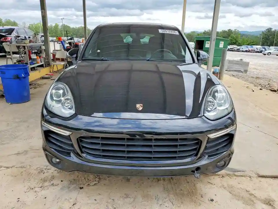 WP1AA2A26GKA09778 2016 PORSCHE CAYENNE-4