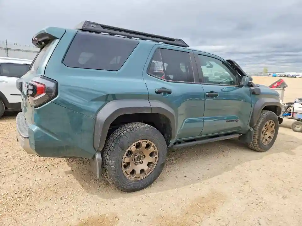 JTEVB5BR1S5010742 2025 TOYOTA 4RUNNER-2