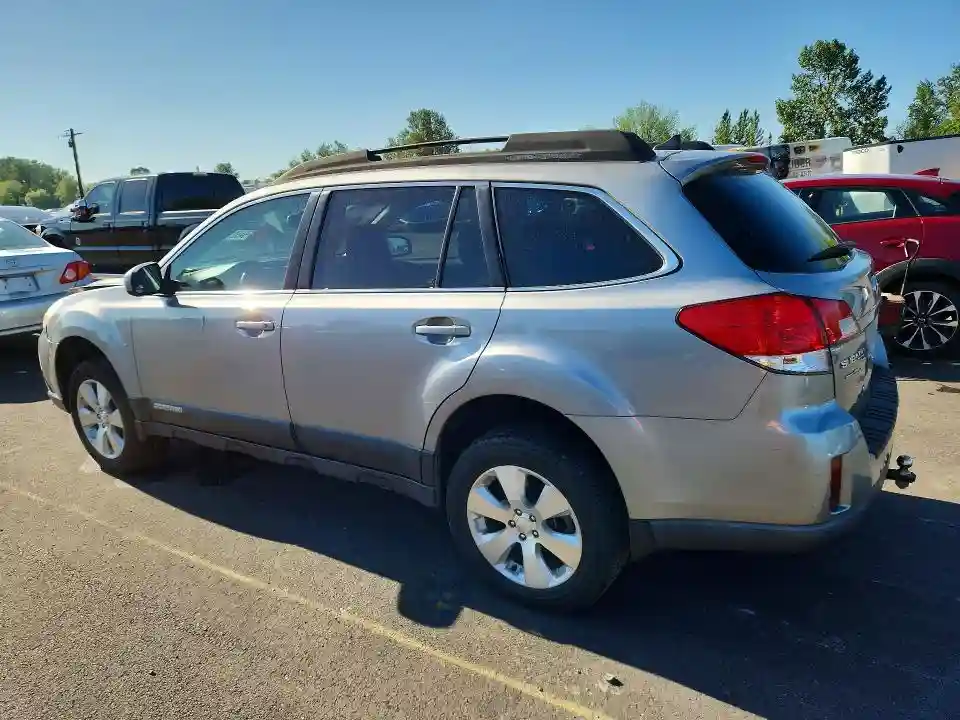 4S4BRDKC2B2377512 2011 SUBARU OUTBACK-1