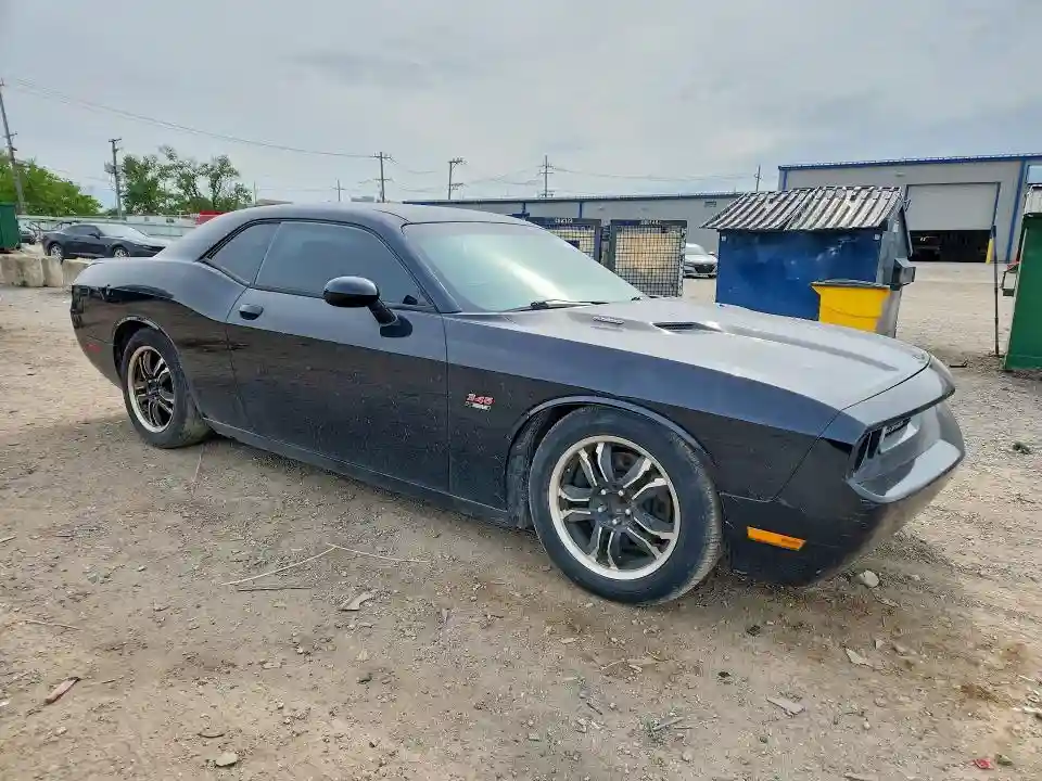 2C3CDYBT7DH742005 2013 DODGE CHALLENGER-3