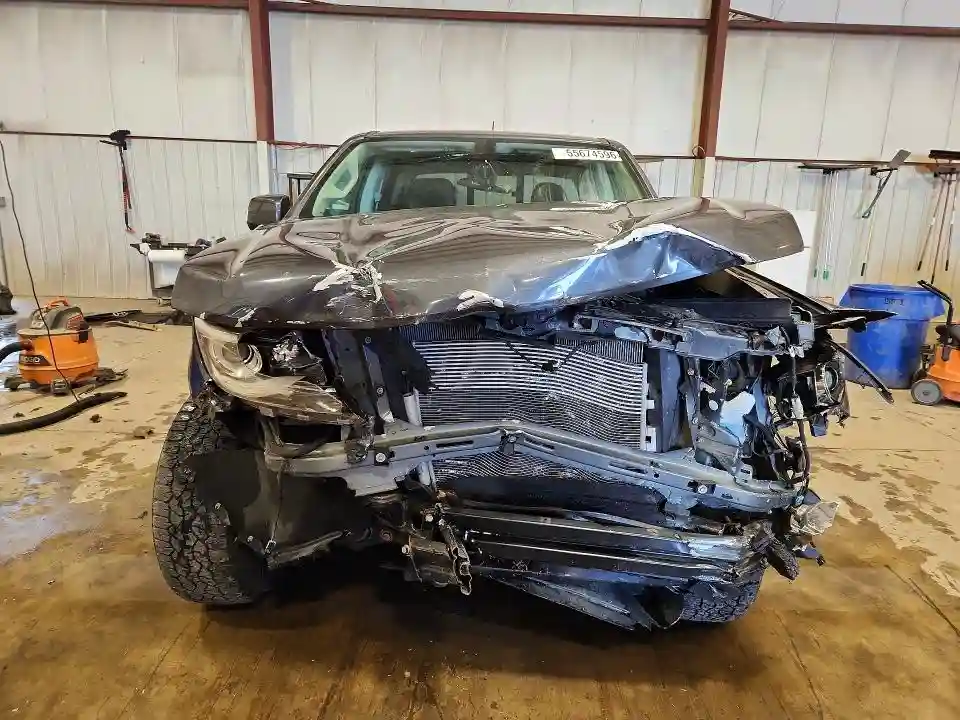 1GCGTDENXH1260414 2017 CHEVROLET COLORADO-4