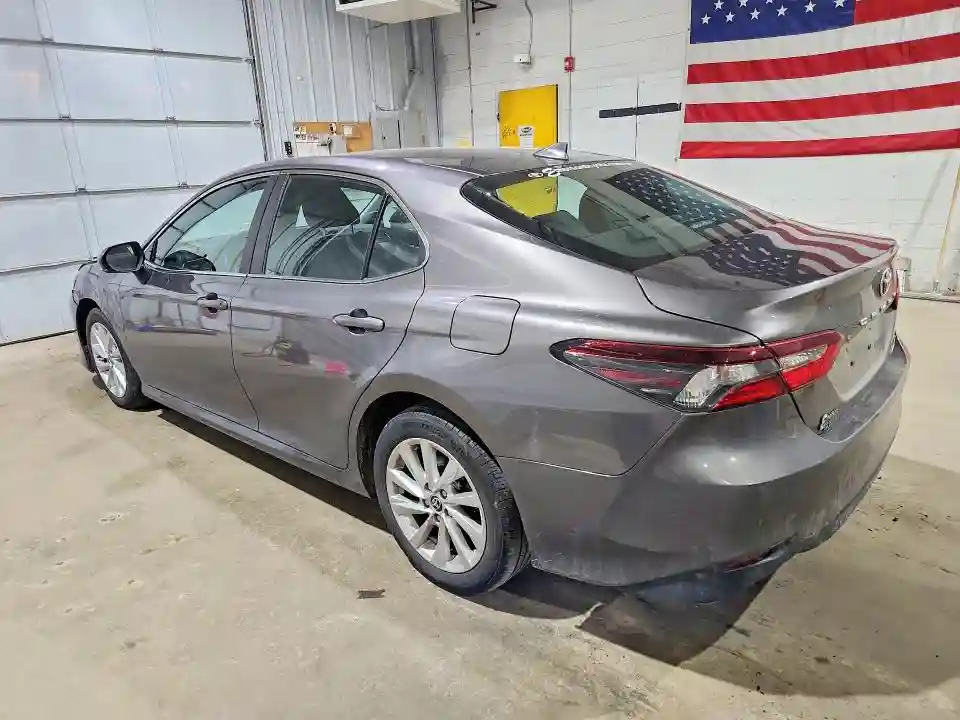 4T1C11BK0MU029619 2021 TOYOTA CAMRY-1