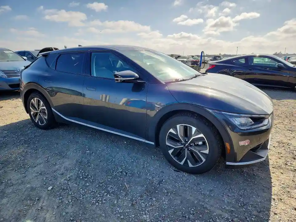 KNDC34LB4R5616857 2024 KIA ALL OTHER-3