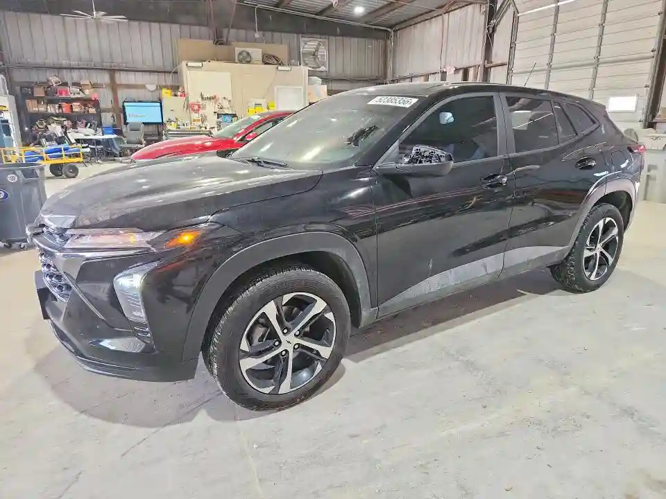 KL77LGEP2SC058355 2025 CHEVROLET TRAX-0