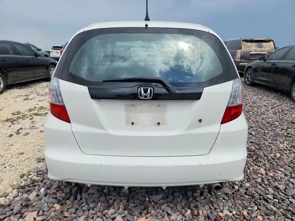 JHMGE8G26AC010455 2010 HONDA FIT-5