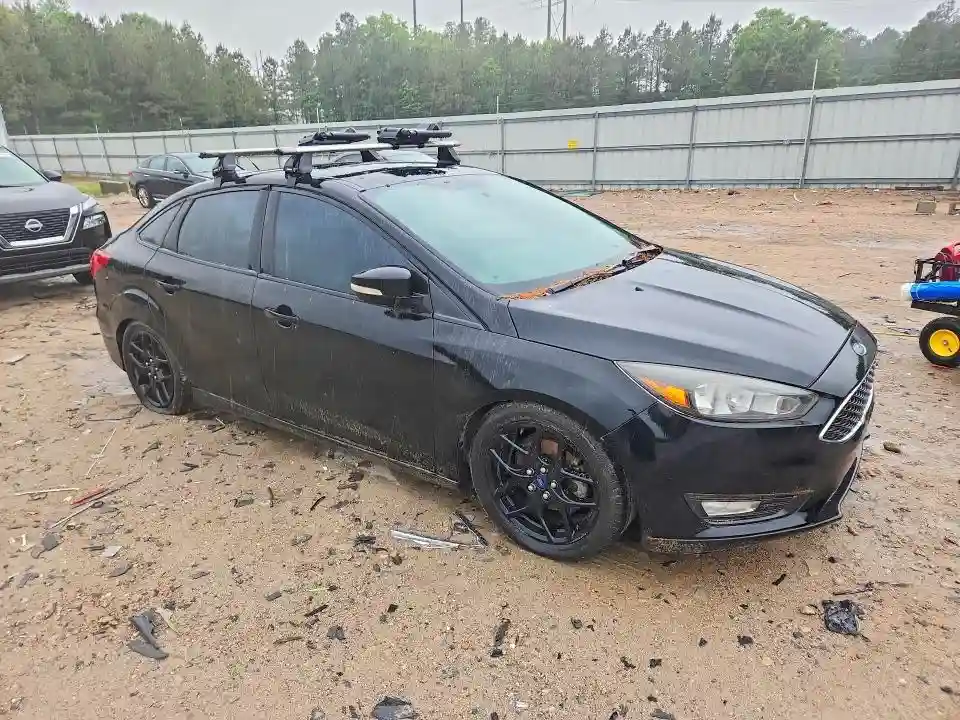 1FADP3F26GL237002 2016 FORD FOCUS-3