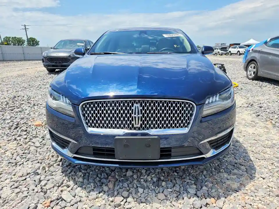 3LN6L5E95HR648737 2017 LINCOLN MKZ-4